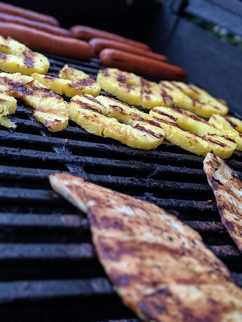 mixing friend groups at summer parties