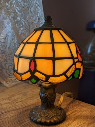 stained glass lamp
