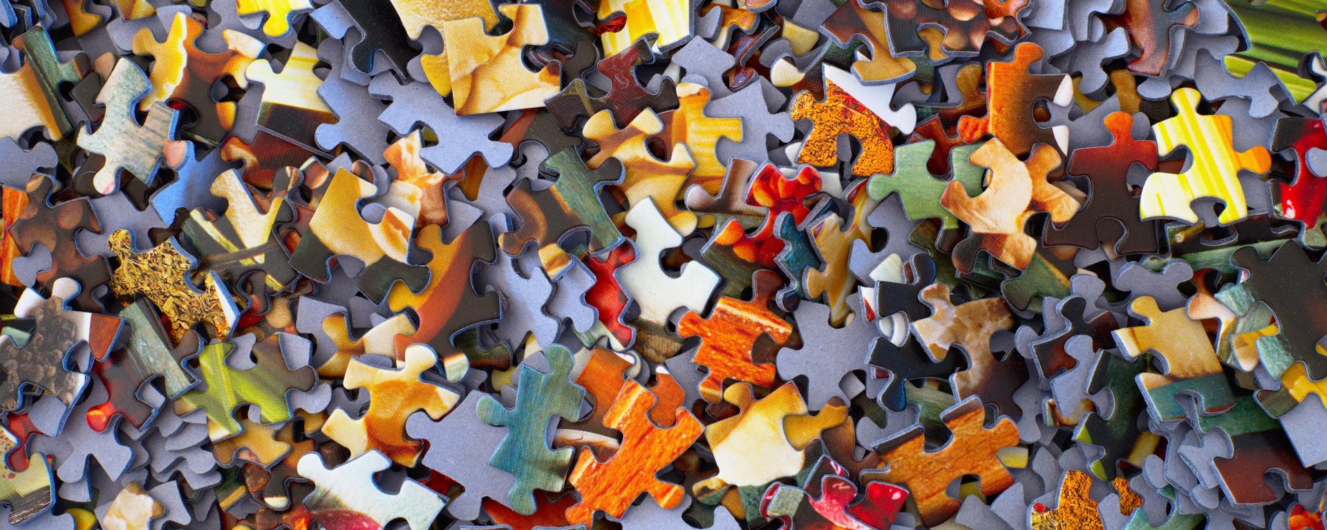 pile of colorful puzzle pieces
