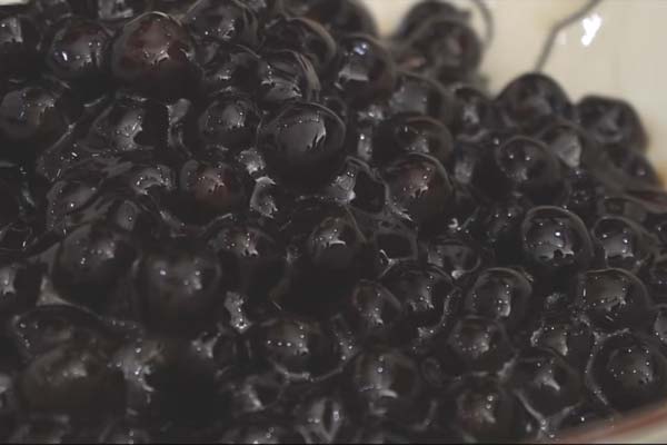 pile of black boba pearls